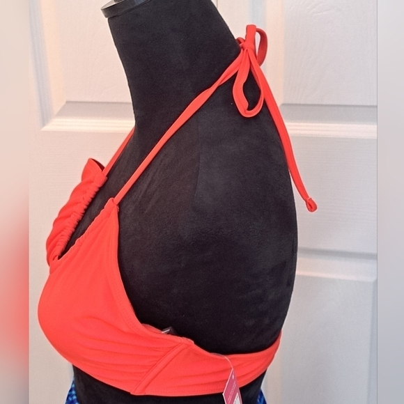 NWT Xhilaration Red Bikini Swim Suit Top  Size XL(12-14) - Picture 2 of 5